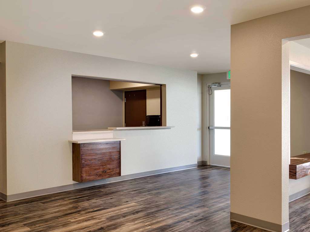Woodspring Suites Plano - North Dallas Beltér fotó